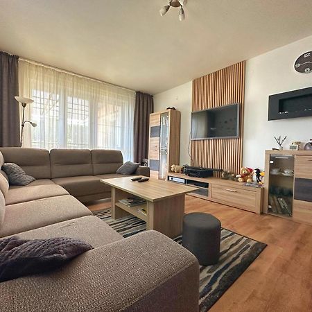 Relax Villa Tatry - Wifi/Tv, Bbq, Billiard Nová Lesná Екстериор снимка
